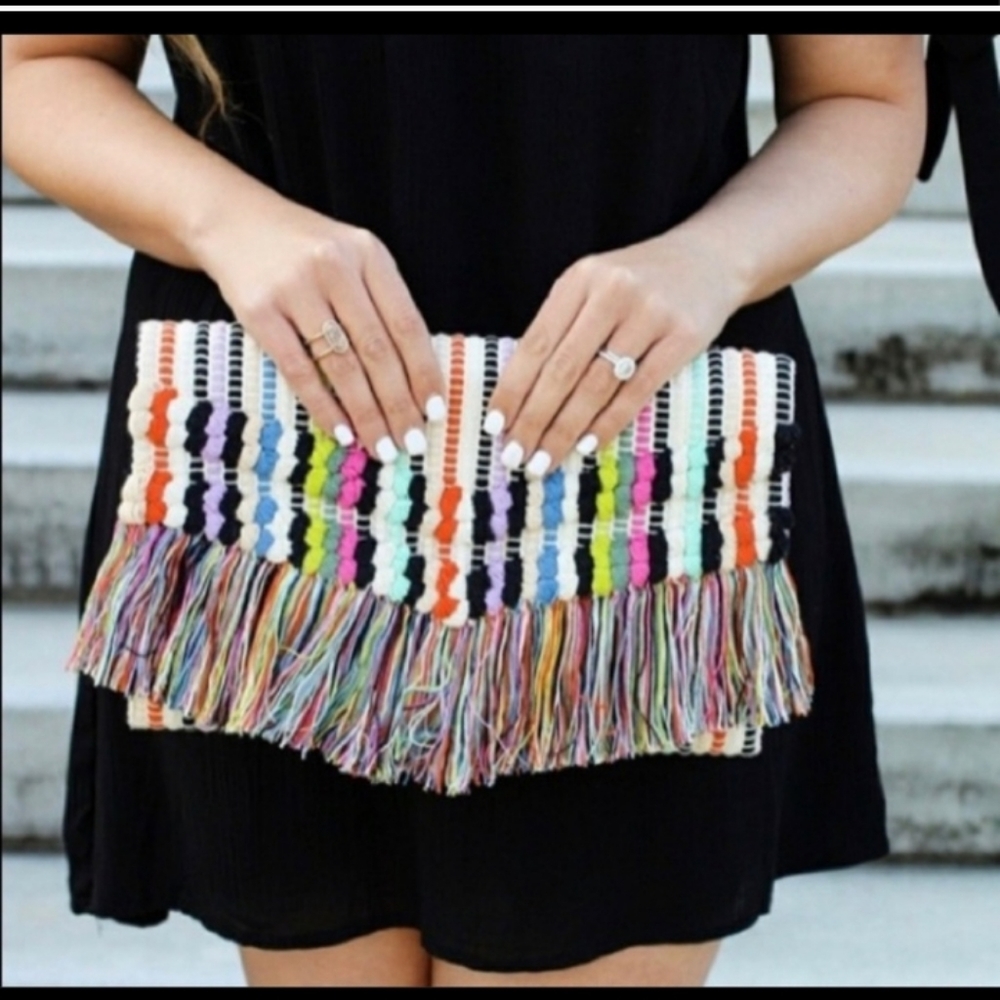 Stella & Dot Taj Clutch